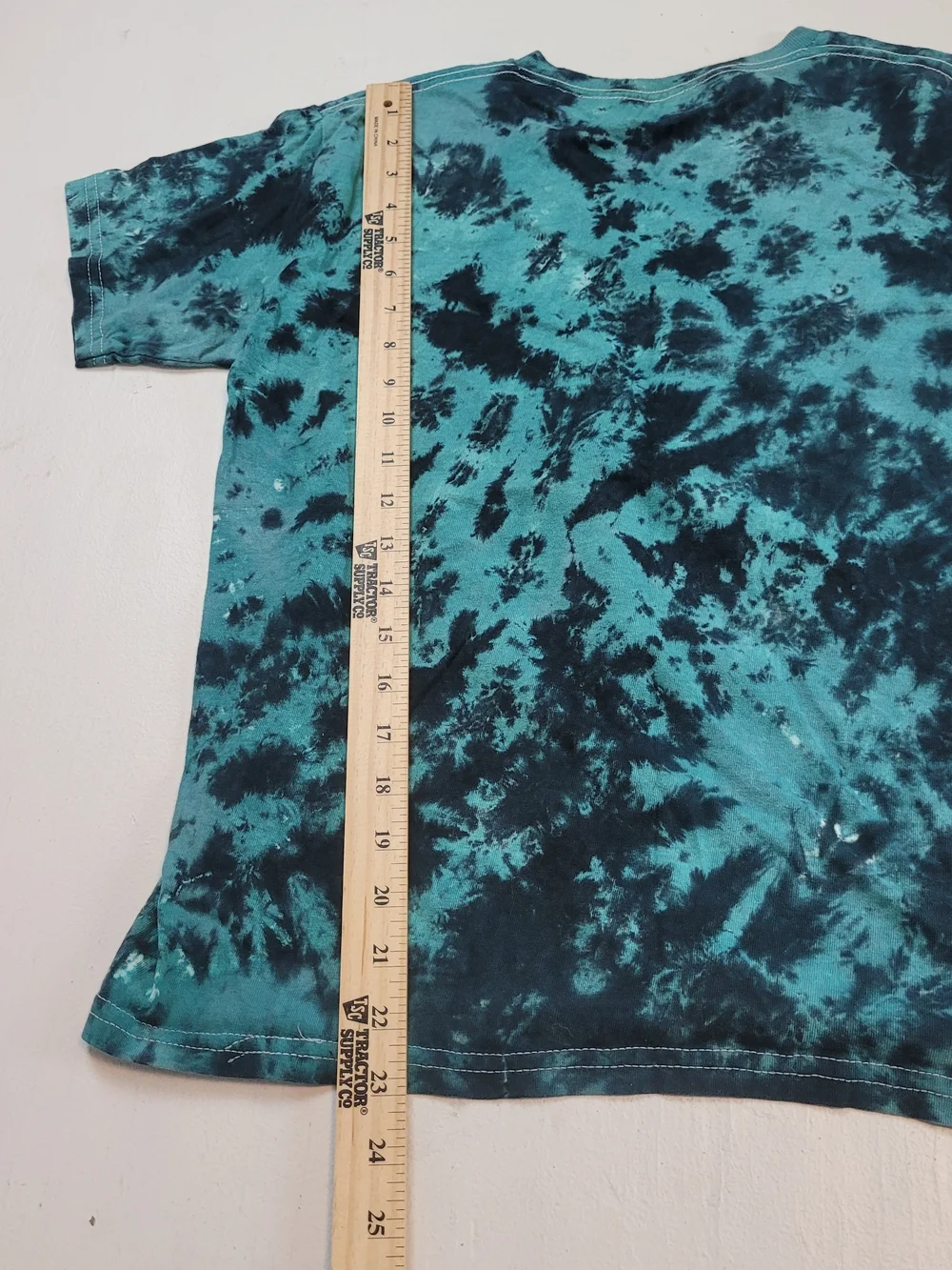 Peanuts Tie-Dye Kids Tee in Teal and Black with Snoopy Graphic
